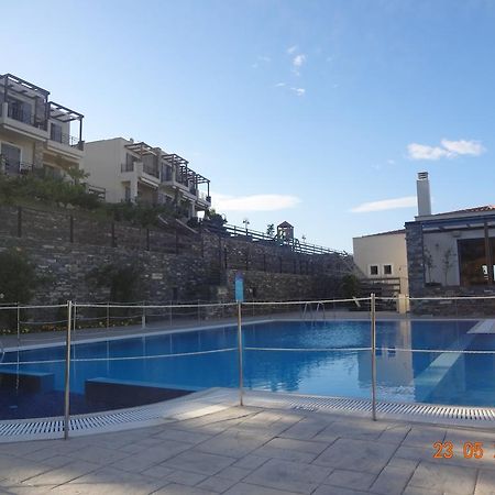 Aegea Hotel Karystos  Extérieur photo