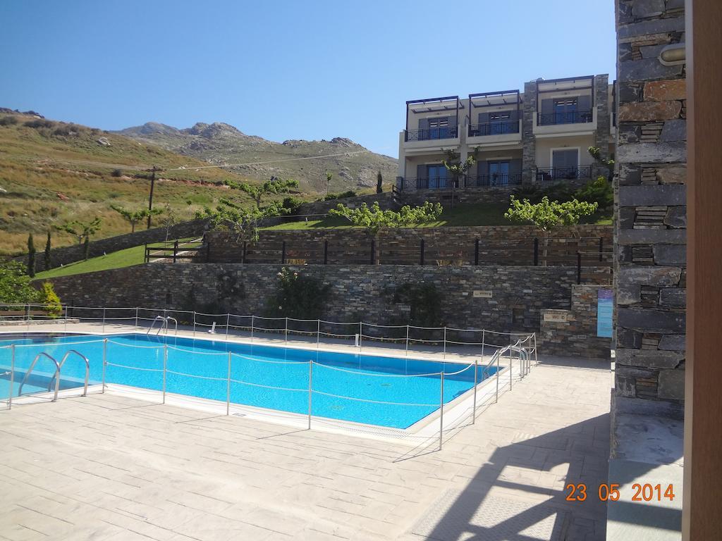 Aegea Hotel Karystos  Extérieur photo